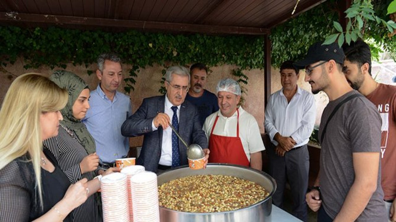 KSÜ öğrencileri yeni döneme aşure ile başladı