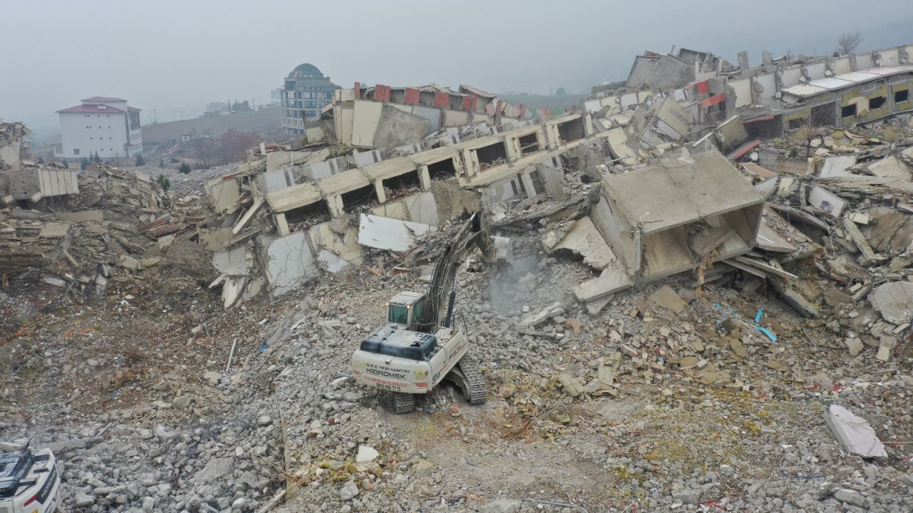 Kahramanmaraş'ta ağır hasar yıkımı  yüzde 85'e ulaştı!