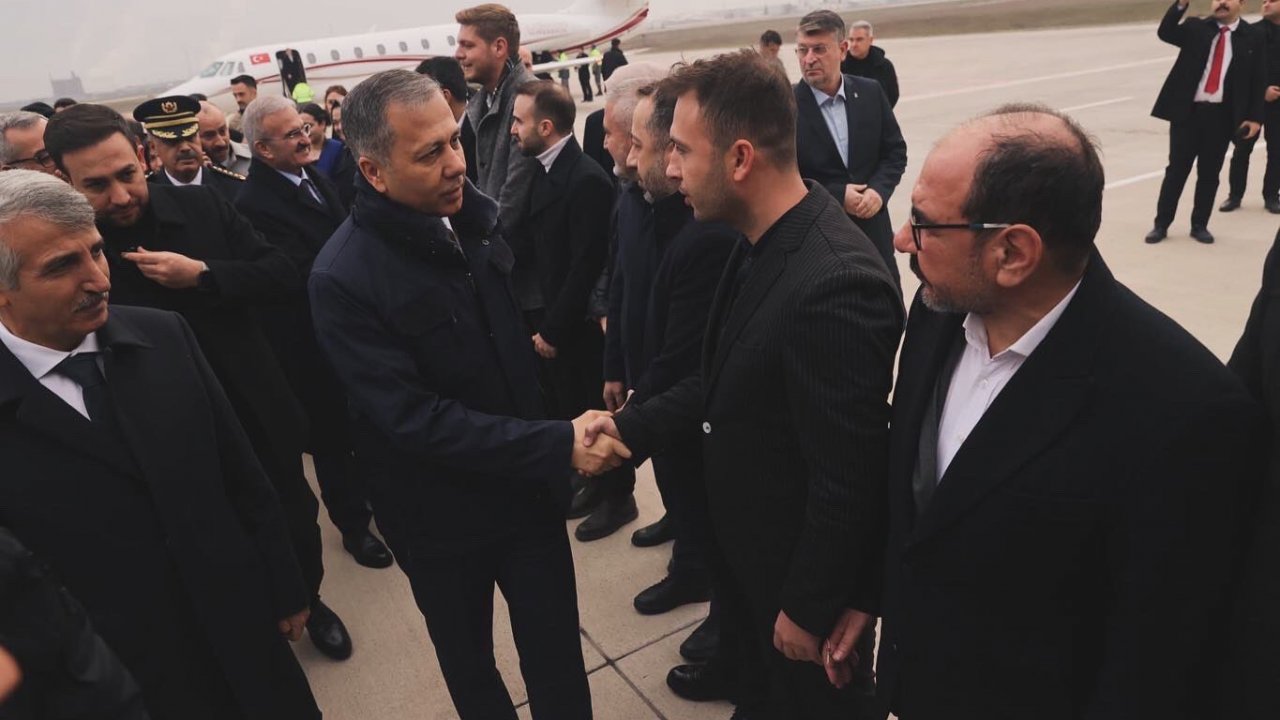 Bakan Yerlikaya’dan Kahramanmaraş’a sürpriz ziyaret!