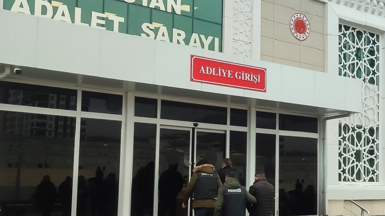 Kahramanmaraş'ta uyuşturucu ve kaçakçı operasyonları! 9 kişi tutuklandı!