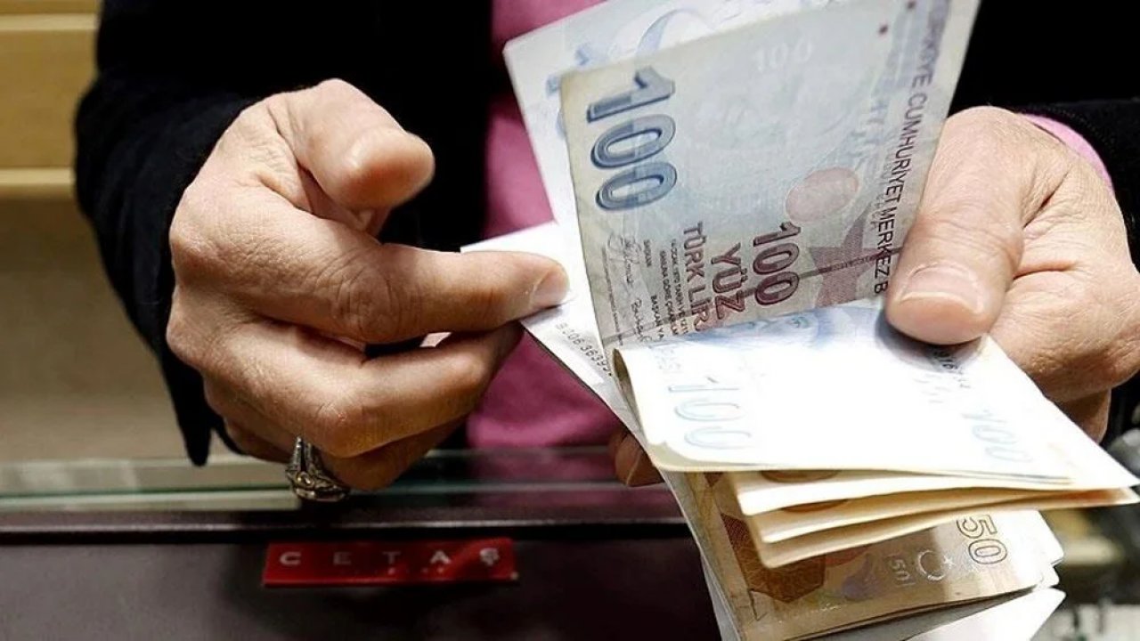 Emekliler için zam farkı ödeme tarihi belli oldu!