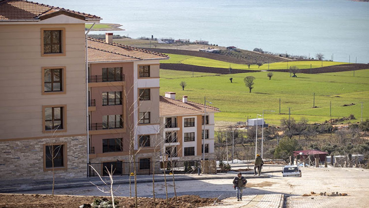 Kahramanmaraş'ta Deprem Konutları İçin Kura Heyecanı!