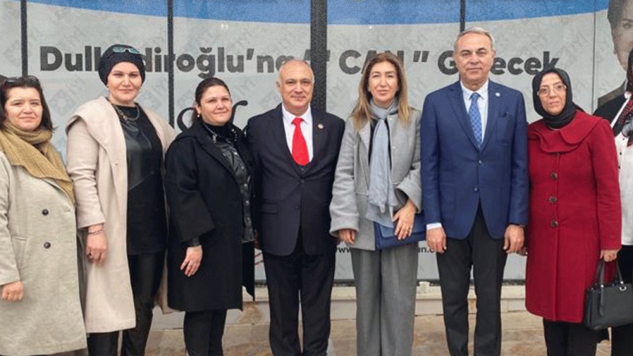 Mesut Dedeoğlu, “Vatandaş Değişim İstiyor”