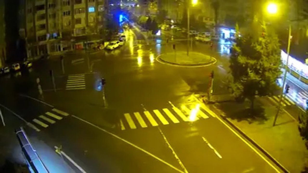 Kahramanmaraş’ın dört bir yanından ilk kez ortaya çıkan deprem görüntüsü izleyenleri korkuttu!