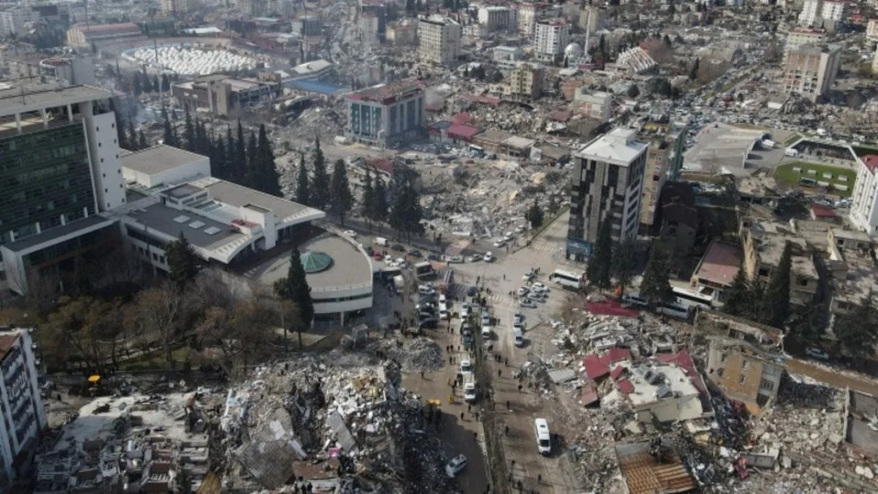 Depremin merkezi Kahramanmaraş’ta nüfus 60 bin 818 kişi azaldı!