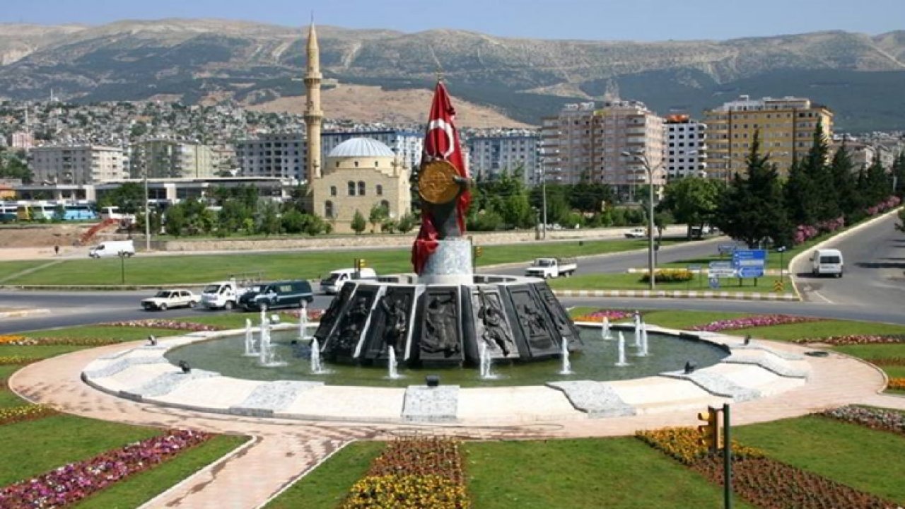 Kahramanmaraş’a Kahramanlık Ünvanı Verilişinin üzerinden 51 yıl geçti!