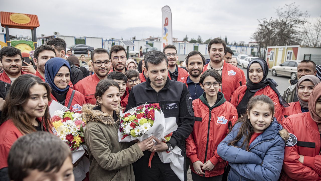 Selçuk Bayraktar, Kahramanmaraş'ı ziyaret etti!