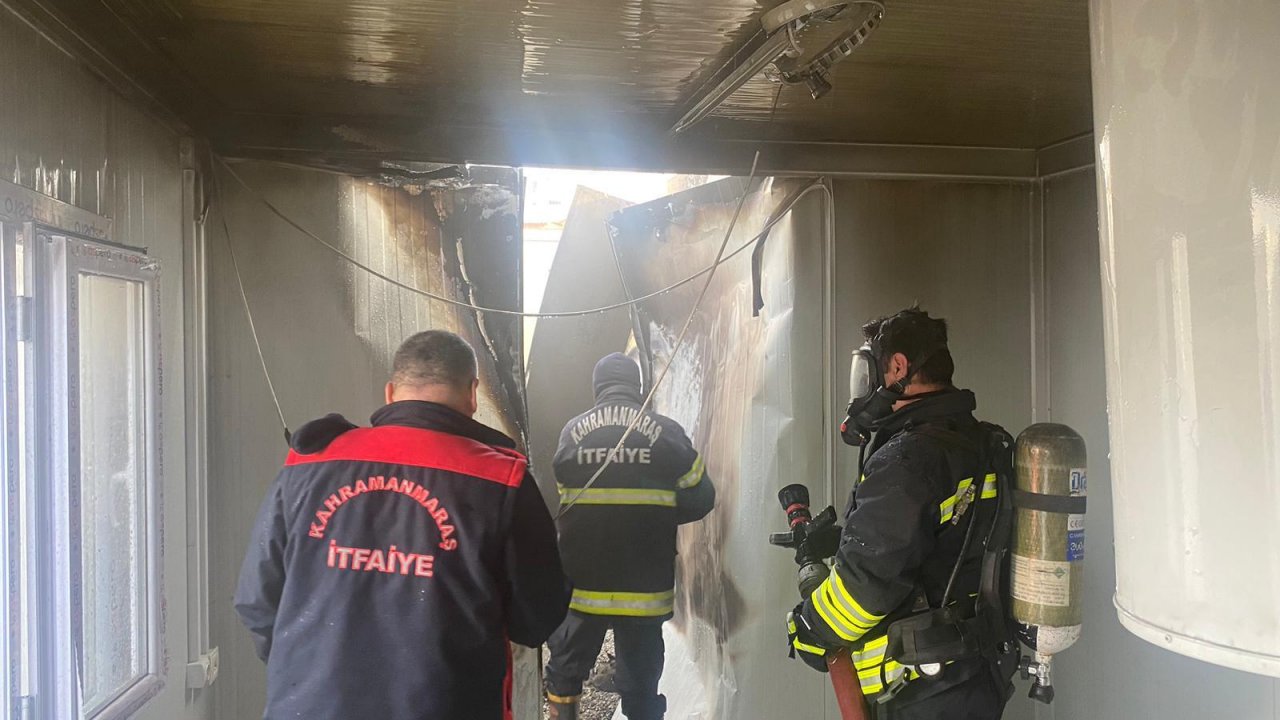 Kahramanmaraş’ta konteynır yangını korkuttu!