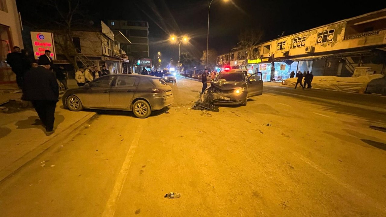 Kahramanmaraş’ta ilçe başkanı trafik kazasında yaralandı!