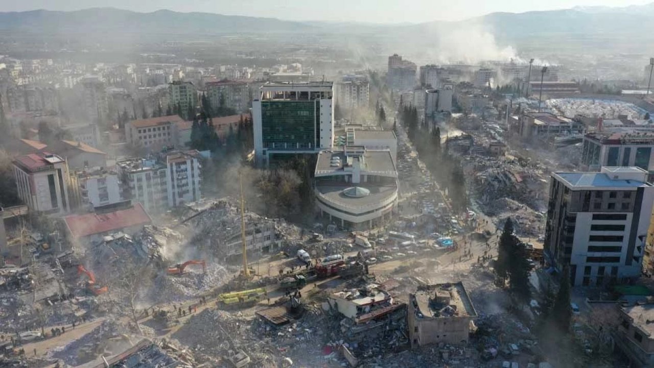 Ebrar Sitesi enkazında bulunamayan çocuk Elazığ'da çıktı!