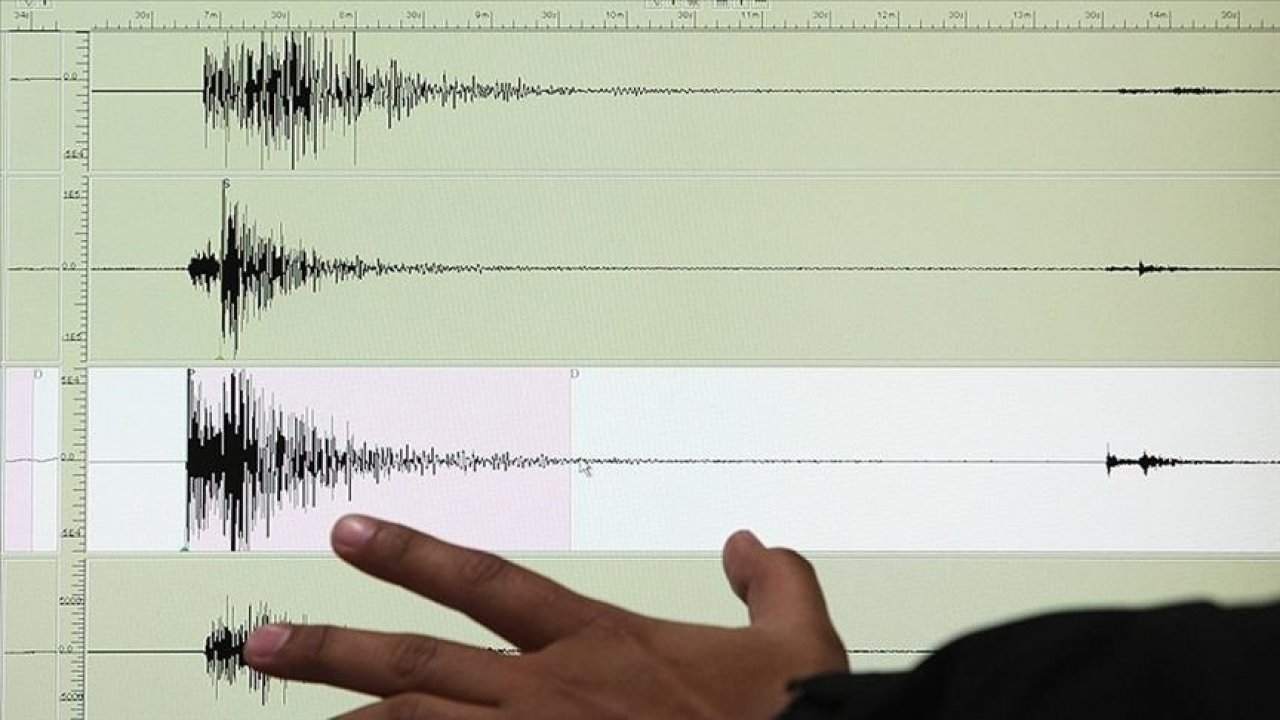 Çanakkale'de yürekleri ağza getiren deprem!