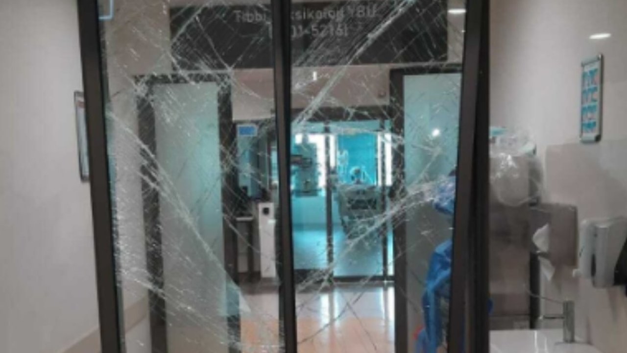 Hastane kapısını kırdı tutuklandı!