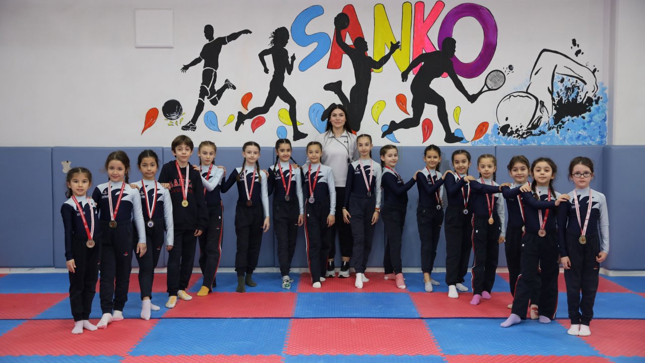 SANKO Okulları Öğrencilerinin Jimnastik Başarısı