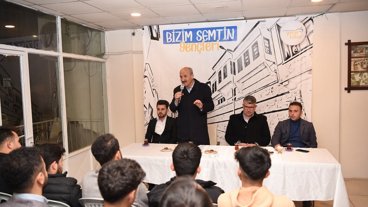 Başkan Okay "Gençlere Güzel Bir Gelecek Hazırlıyoruz"