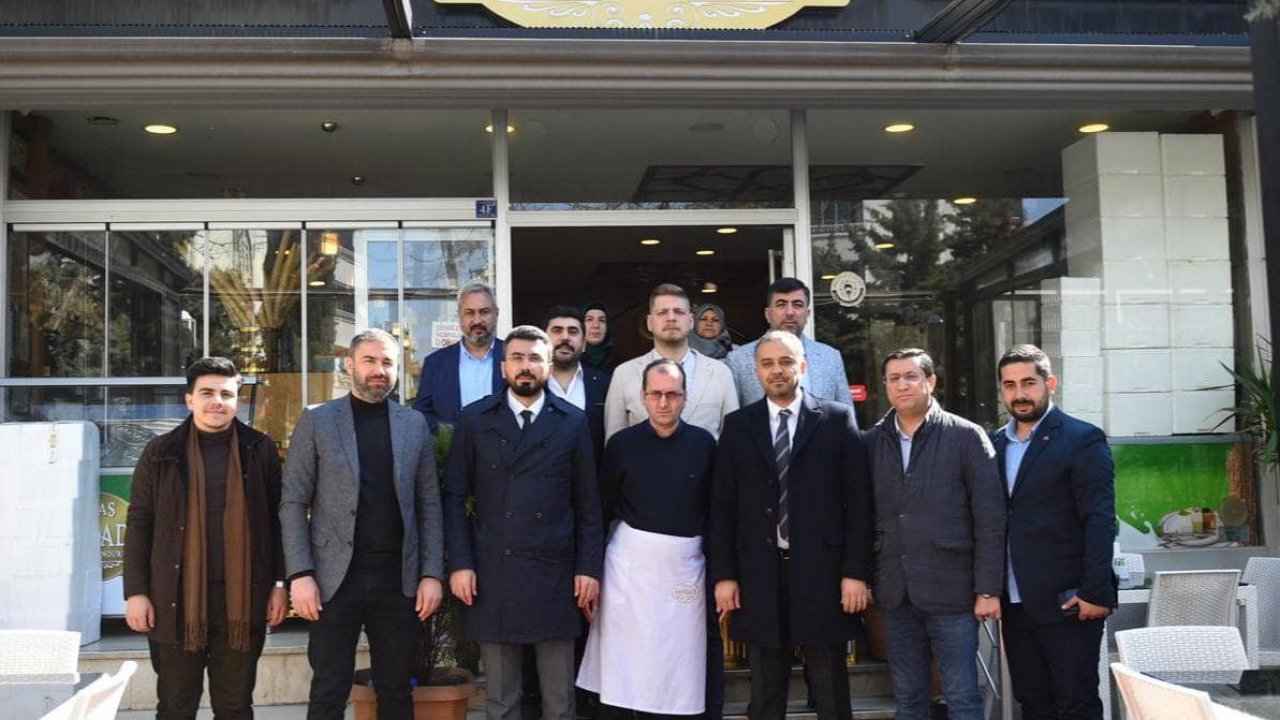 Başkan Adayı Toptaş, Şehit Abdullah Çavuş’ta Vatandaşlarla Buluştu!