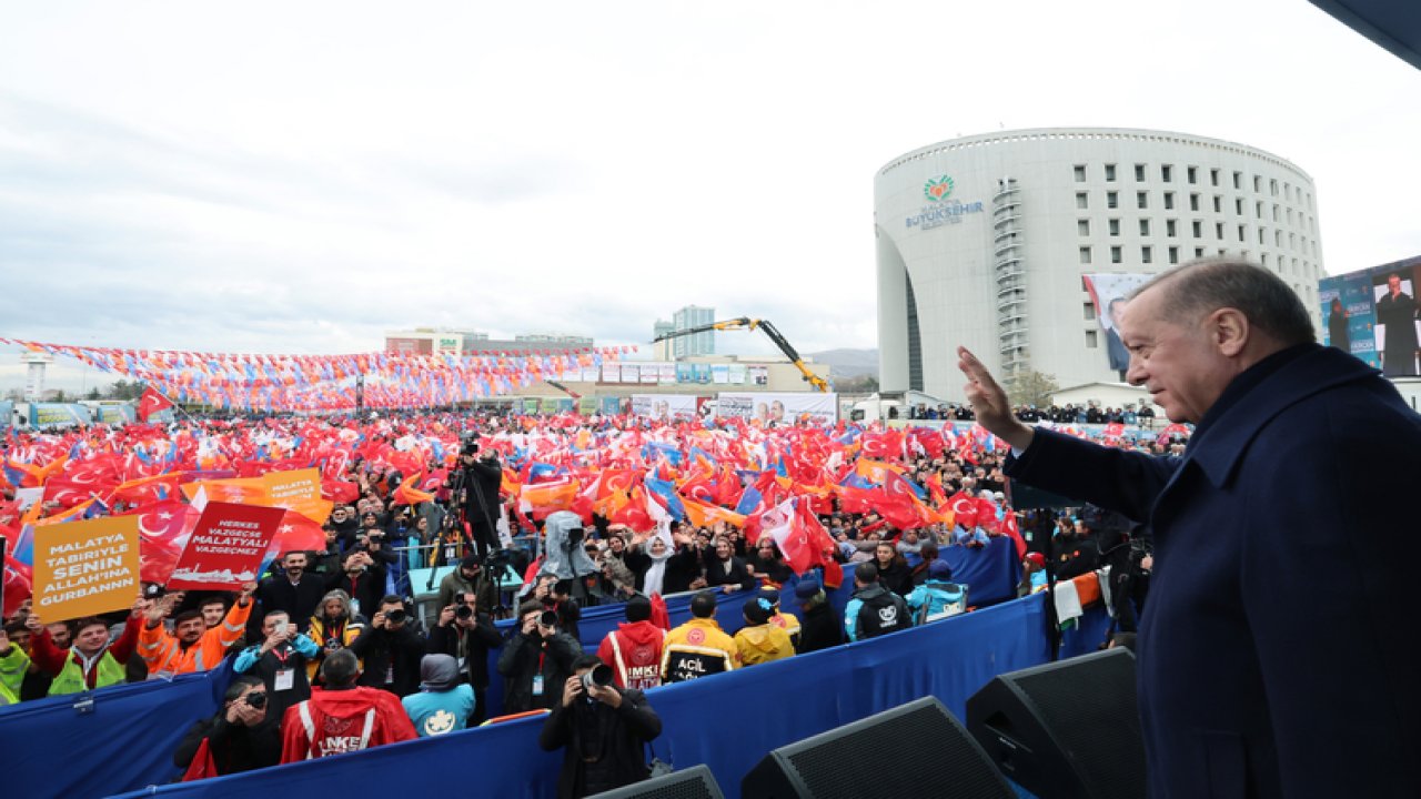 Cumhurbaşkanı Erdoğan: “Deprem şehirlerimizi eskisinden daha güvenli hale getireceğiz”