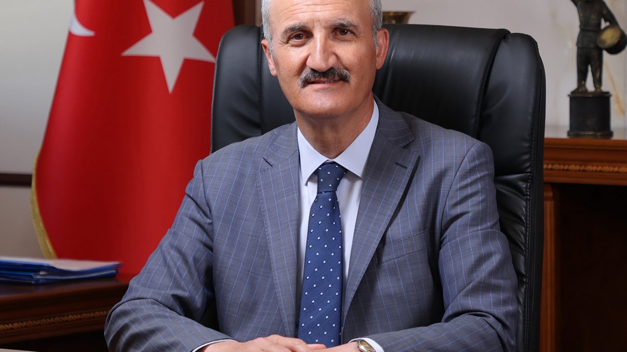 Başkan Okay’dan 8 Mart Dünya Kadınlar Günü Mesajı