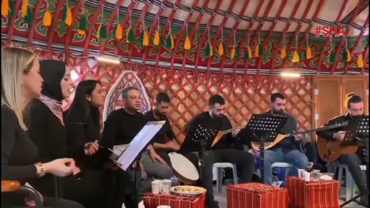 Kahramanmaraş’ta Depremzedelere müzikli terapi!