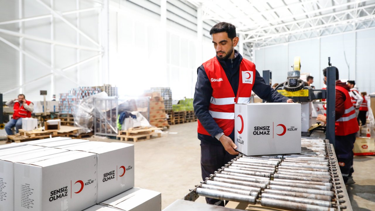 Ramazan’da Kızılay’ın önceliği depremzedeler ve Gazze oldu!