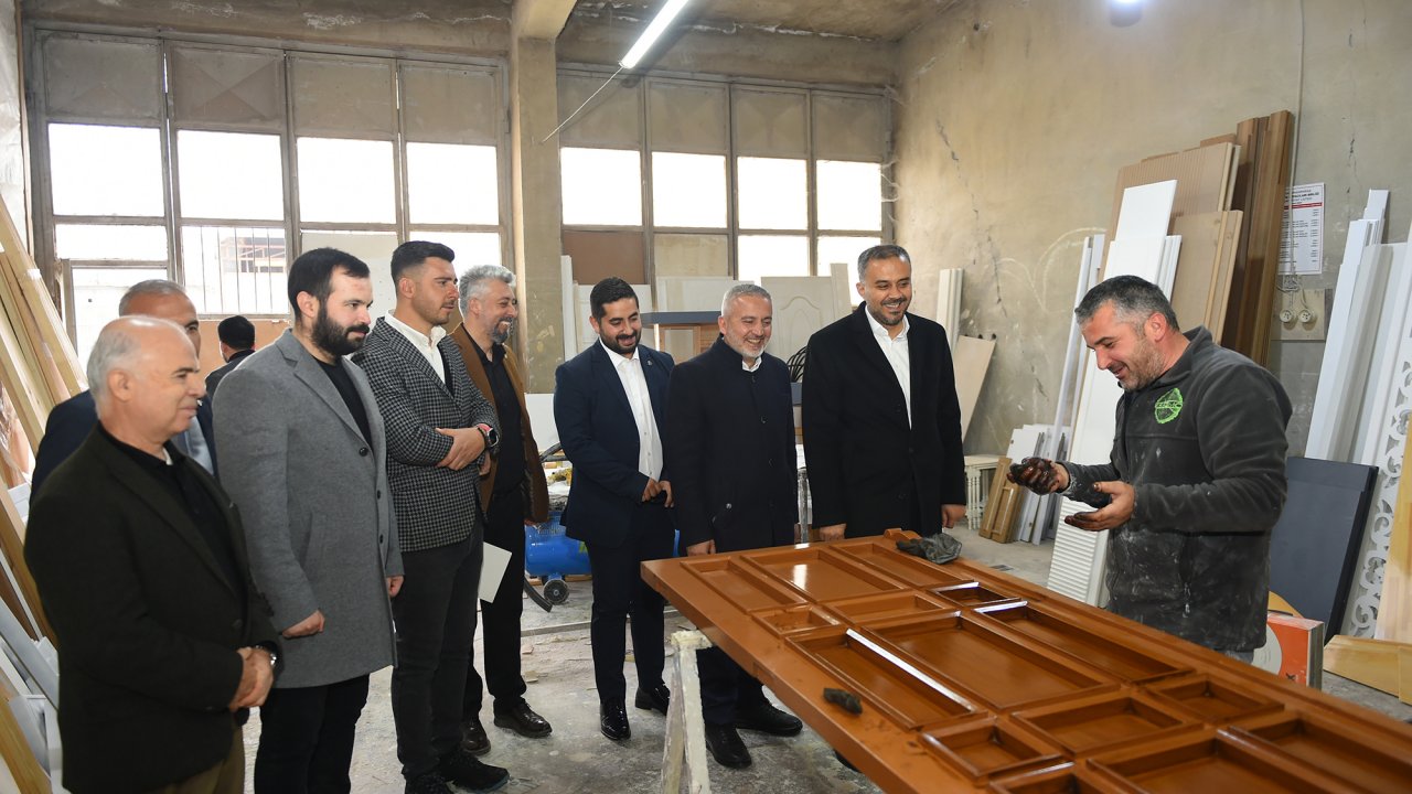 Hanifi Toptaş: “Onikişubat’a Oto Sanayi Sitesi Kazandıracağız”