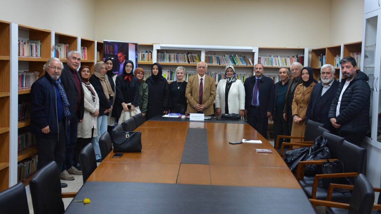 Yazar Avcı, Teknoloji ve Edebiyat İlişkisini Anlattı