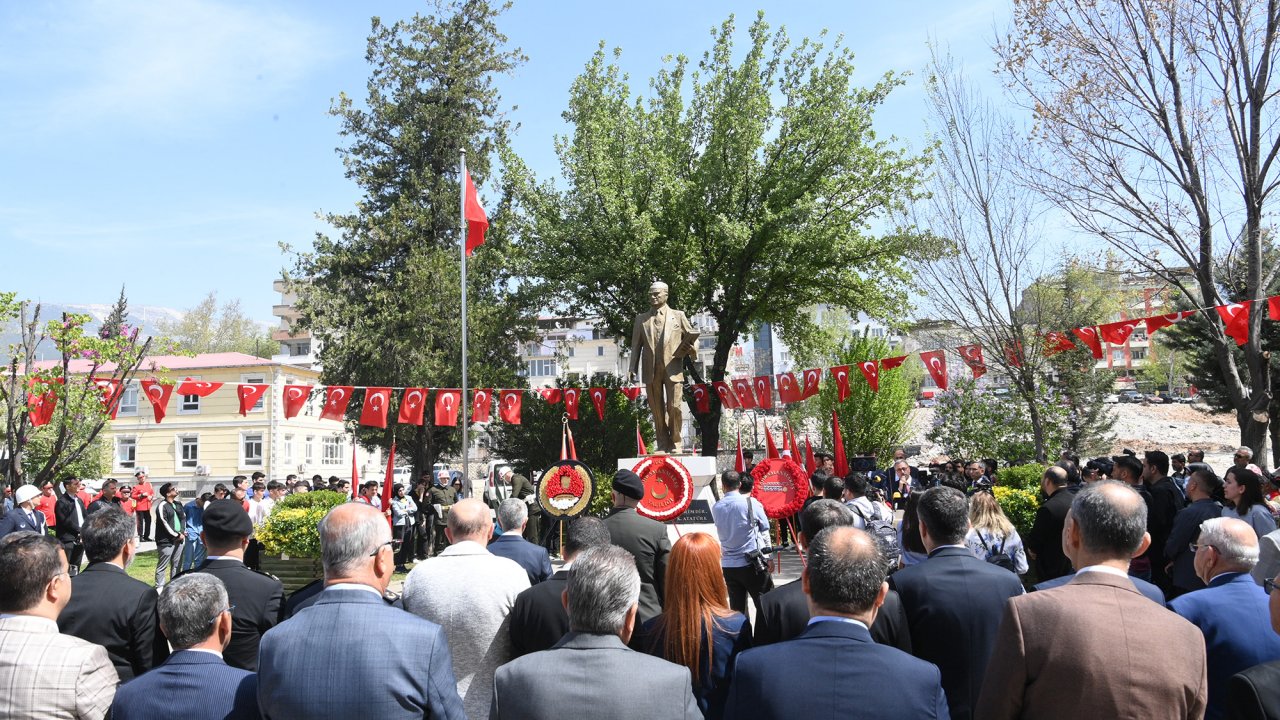 Kahramanmaraş’a İstiklal Madalyası Verilişinin 99. Yıl Dönümü Kutlandı