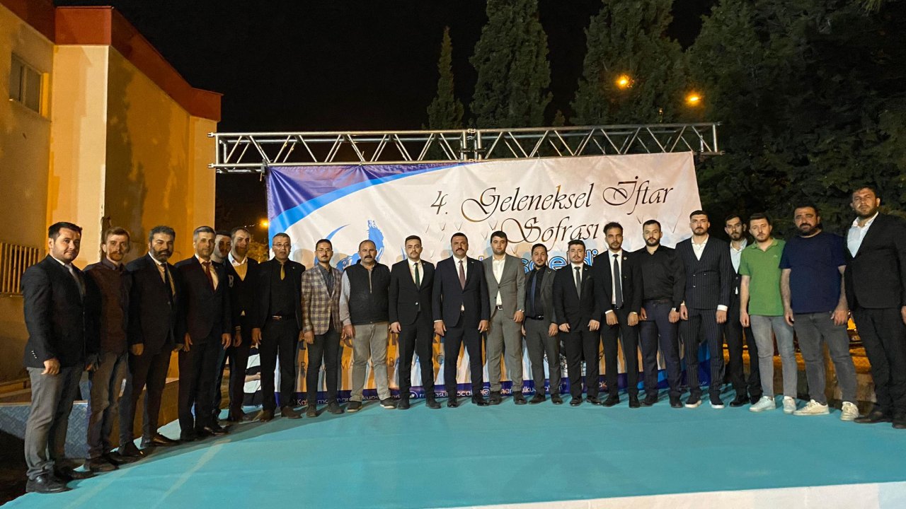 Ülkü Ocakları, geleneksel iftar programını düzenledi