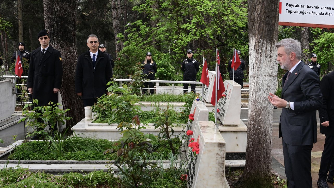 Kahramanmaraş’ta Şehitler Kabirleri Başında anıldı!