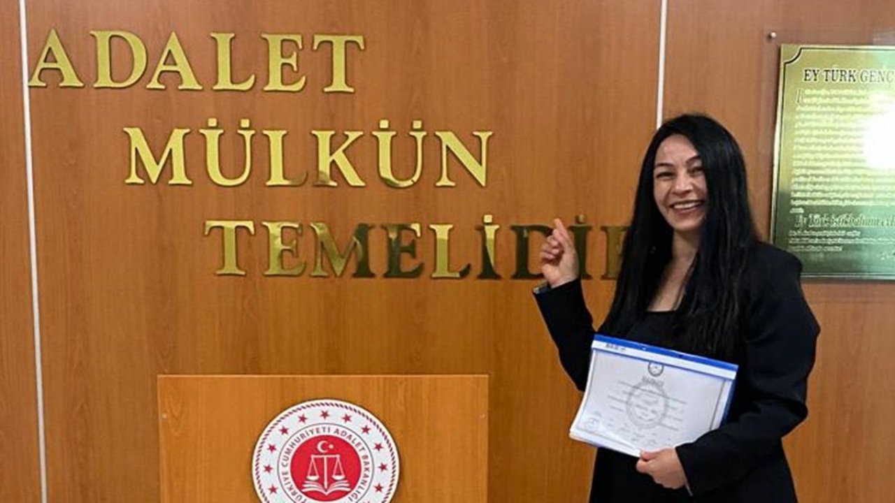 Elbistan'ın tek kadın muhtarı mazbatasını aldı!