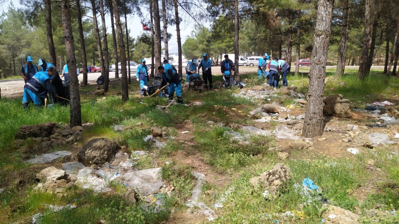 Dulkadiroğlu’ndan Çevre Temizliği!