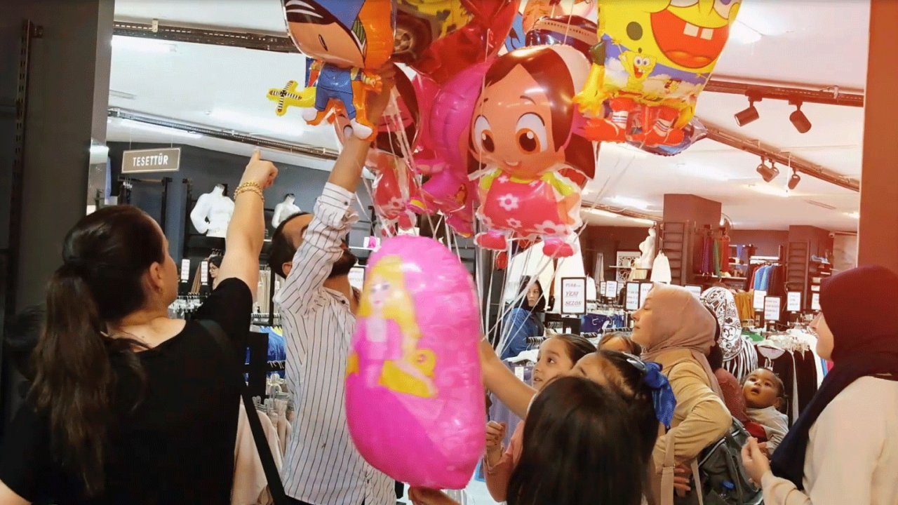 Kahramanmaraş’ta, Terzizadem’den çocuklara 23 Nisan hediyesi!
