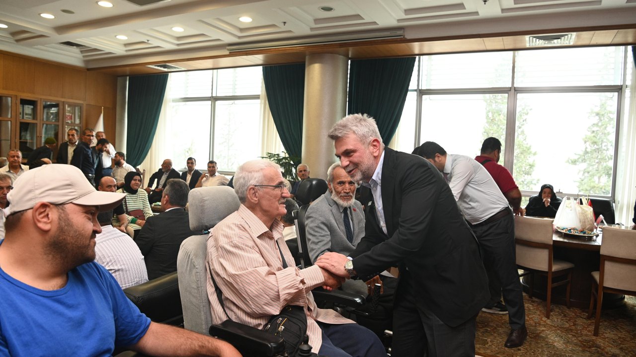 Kahramanmaraş randevusuz ziyareti sevdi! Vatandaşlardan Başkan Görgel’e Büyük Teveccüh