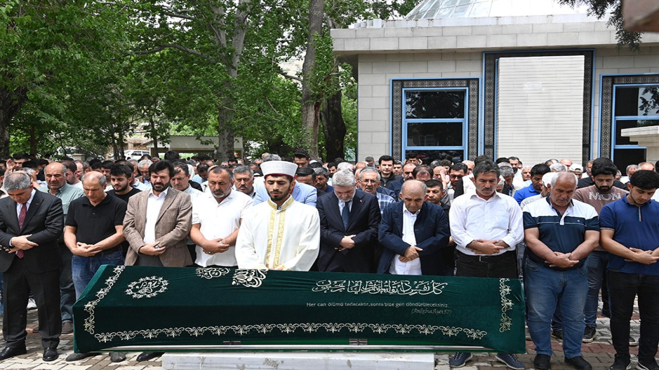 Başkan Görgel, Büyükşehir Personeli Taş’ın Cenaze Törenine Katıldı