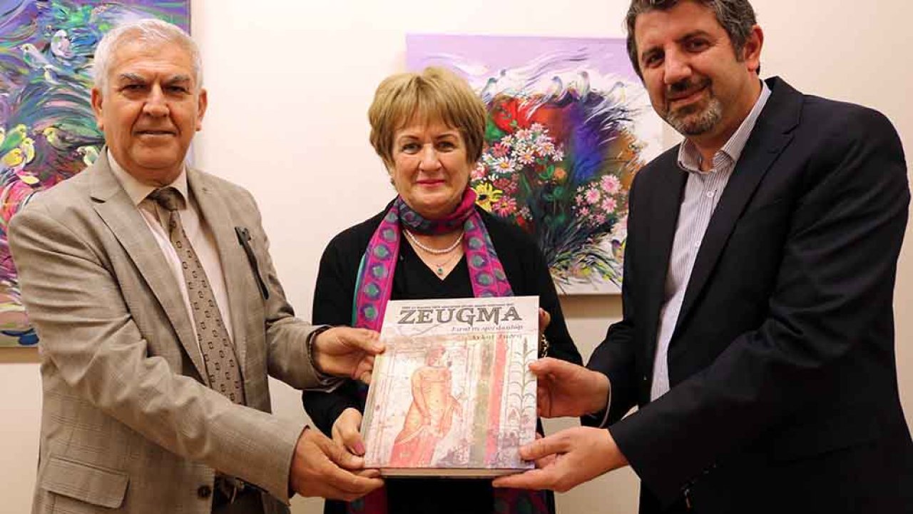 Ressam Zehra Sengir SANKO Sanat Galerisi’nde sergi açtı!