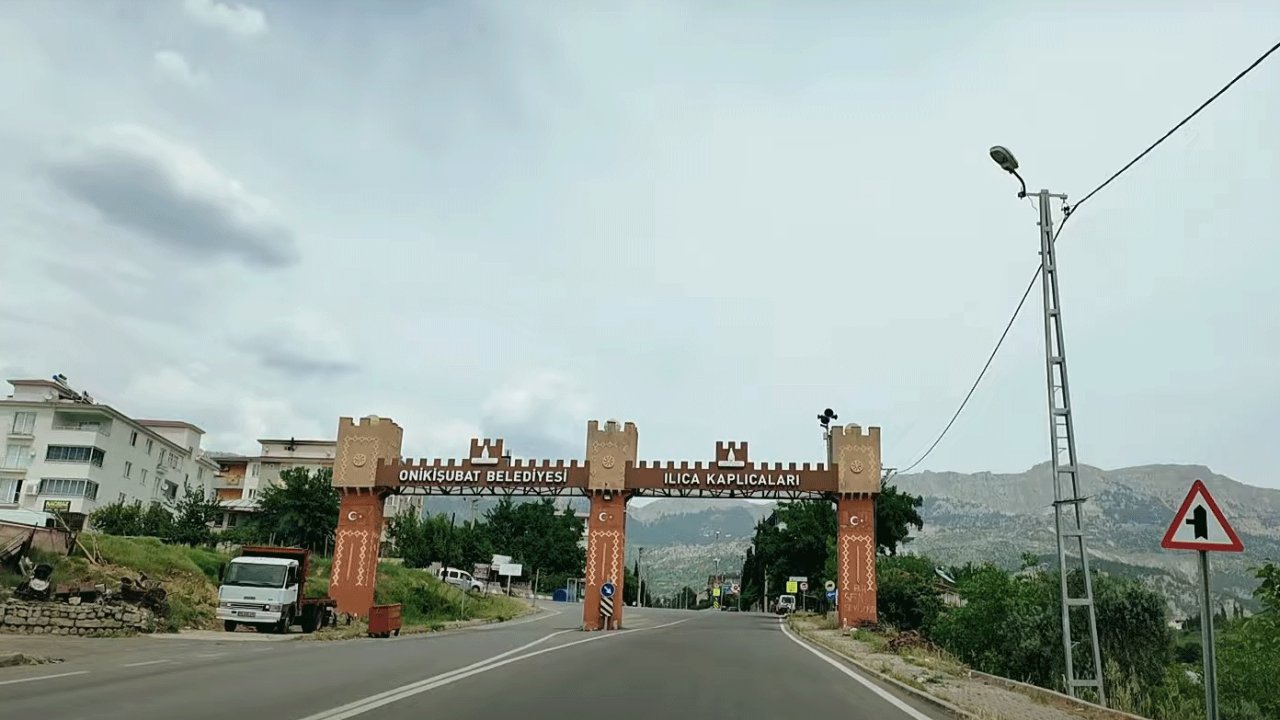 Kahramanmaraş’ta yolcusu çok ama yolu yok! Ilıca artık çözüm istiyor!