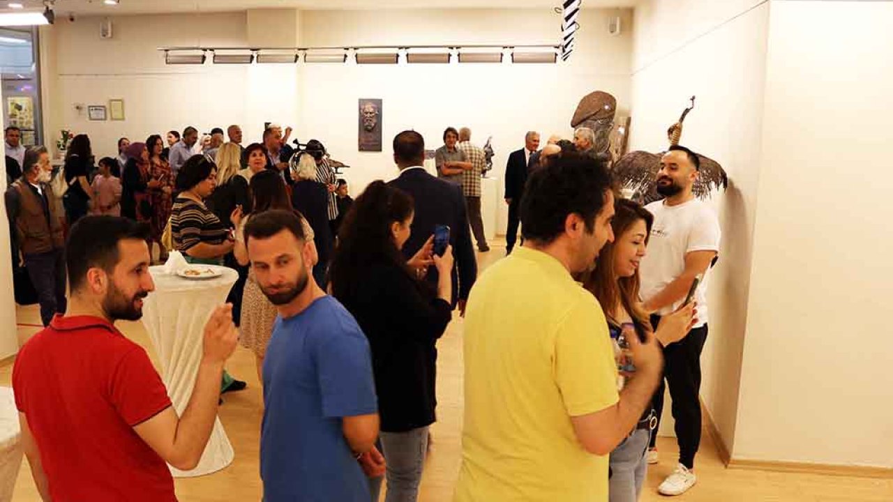 SANKO Sanat Galerisi’nde Bir-İki-İm-Lerim Temalı Heykel Sergisi