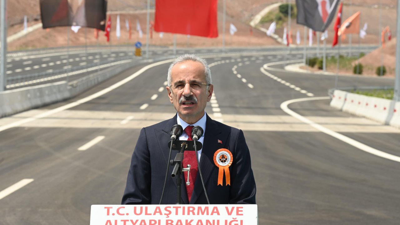 Ulaştırma ve Altyapı Bakanı Uraloğlu “Osmaniye’ye Hızlı Tren Gelecek” Kahramanmaraş gündemde yok!..