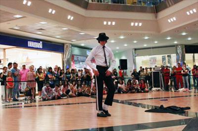 Popun Kralı unutulmadı