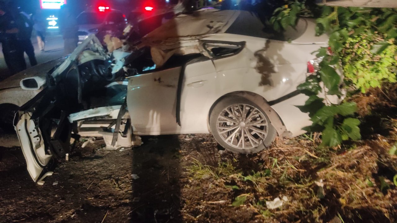 Kahramanmaraş’ta korkunç kaza! Bu araçtan yaralı kurtuldu!