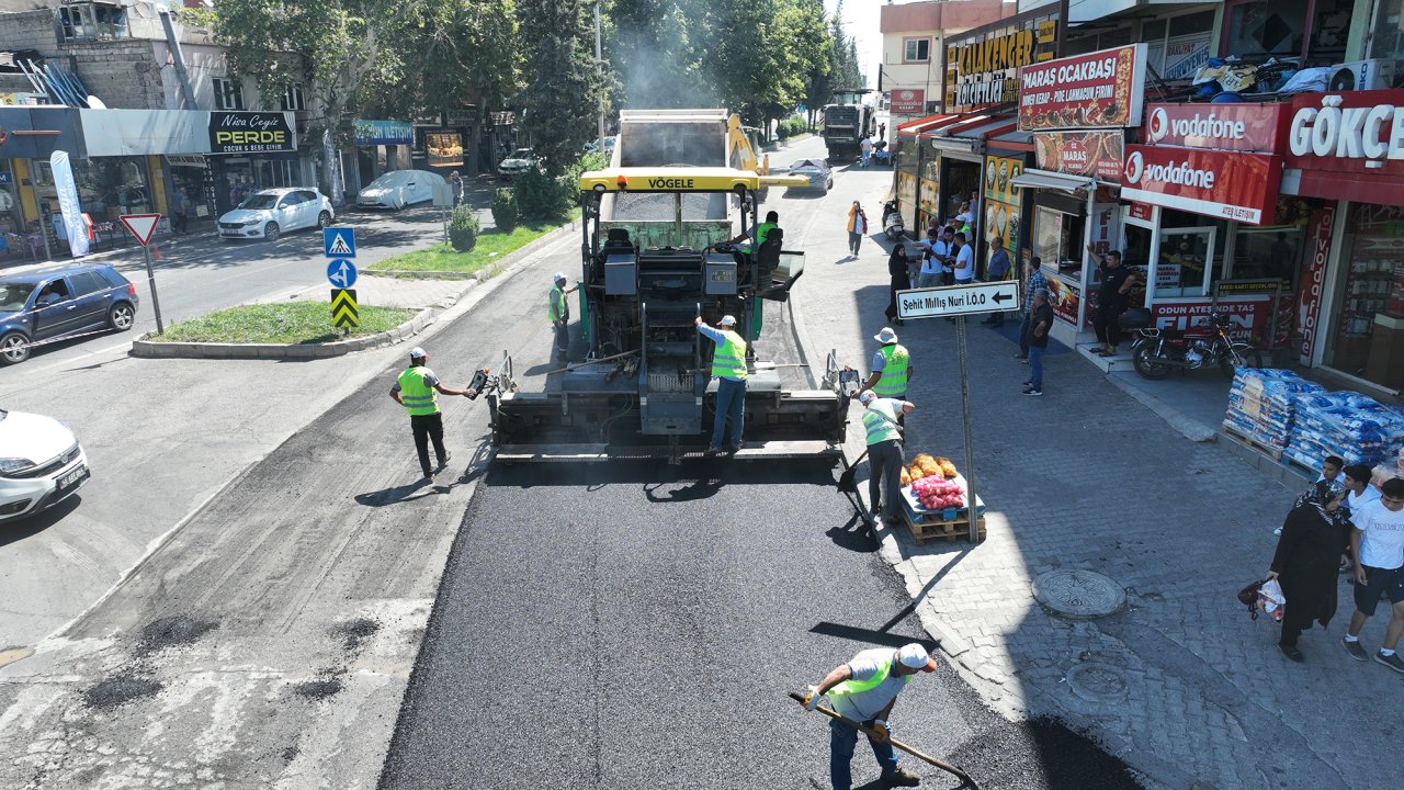 Kahramanmaraş Dulkadiroğlu’nda Ulaşım Atağı! Yollar asfaltlanıyor!