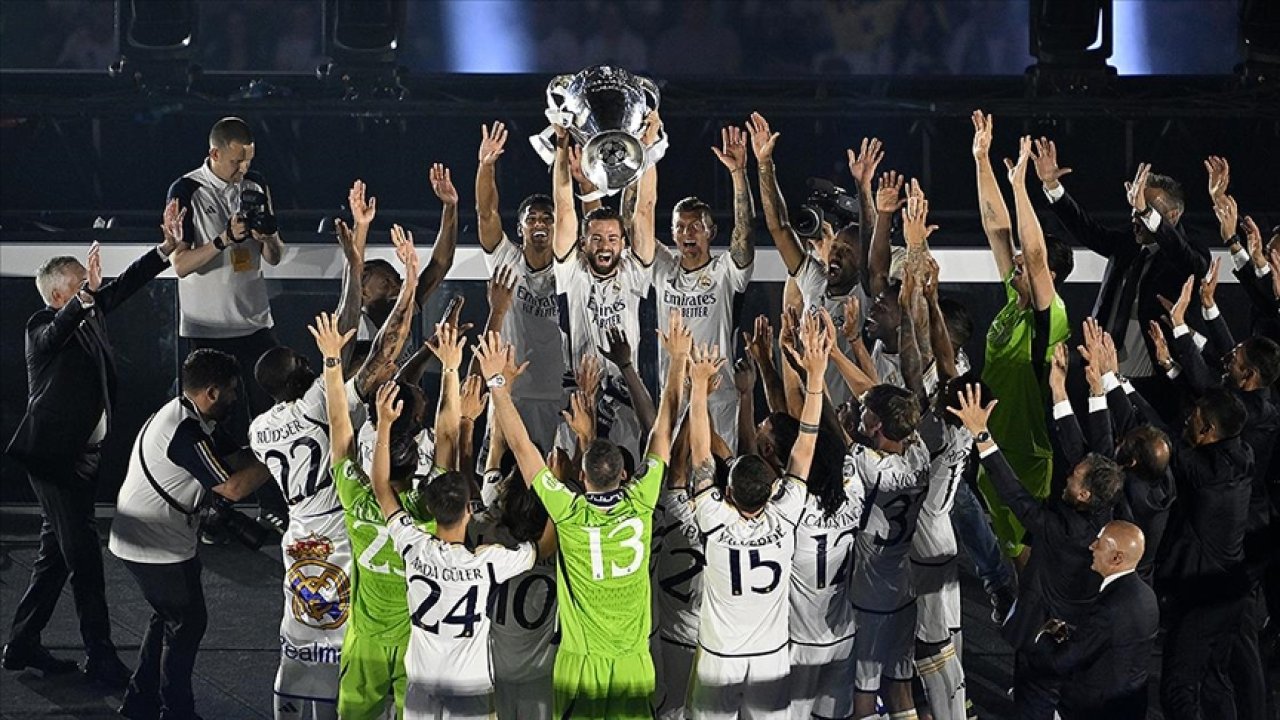 Dünyanın en değerli futbol kulübü belli oldu!