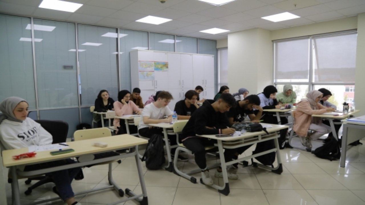 Kahramanmaraş’ta ücretsiz Üniversite Hazırlık Kursu’na kayıtlar başladı!