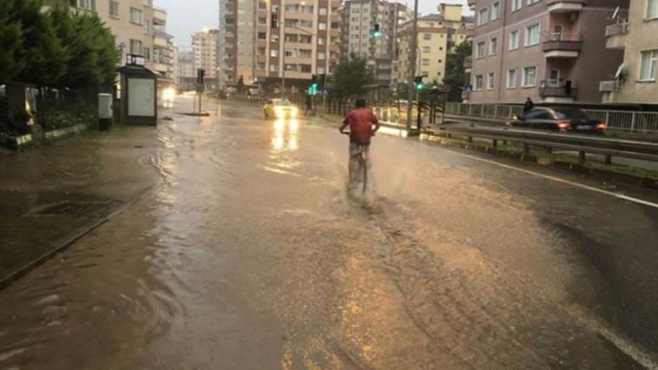 Kahramanmaraş Sağanak Yağış Rekoru Kırdı!