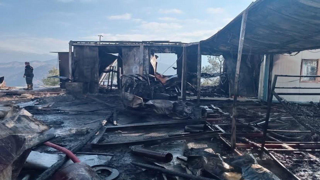 Kahramanmaraş’ta konteyner kül oldu!