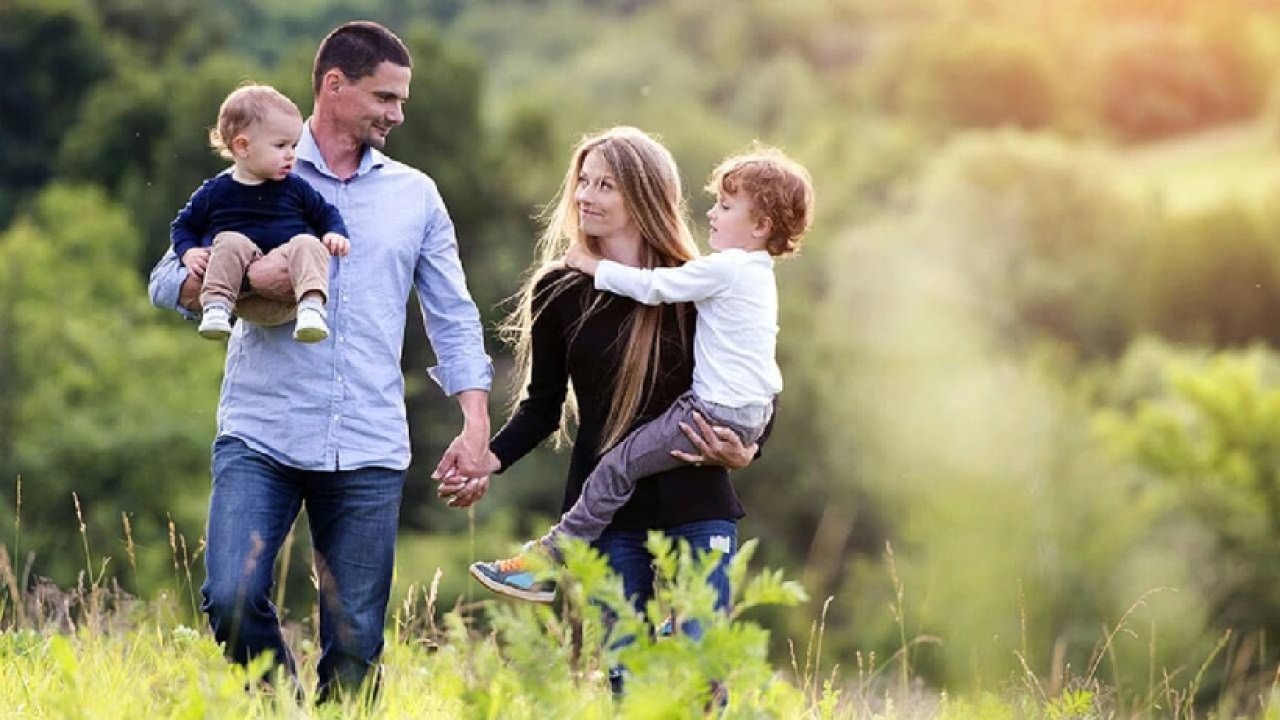 Anne ve Babanın En Sevdiği Çocuk Belli Oldu: Bilim Kanıtladı, Meğer Eşit Sevmiyorlarmış