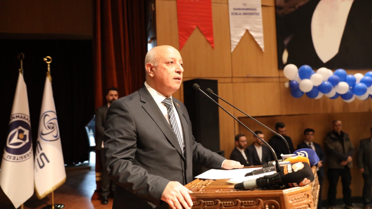 KİÜ deprem kongresi başladı!