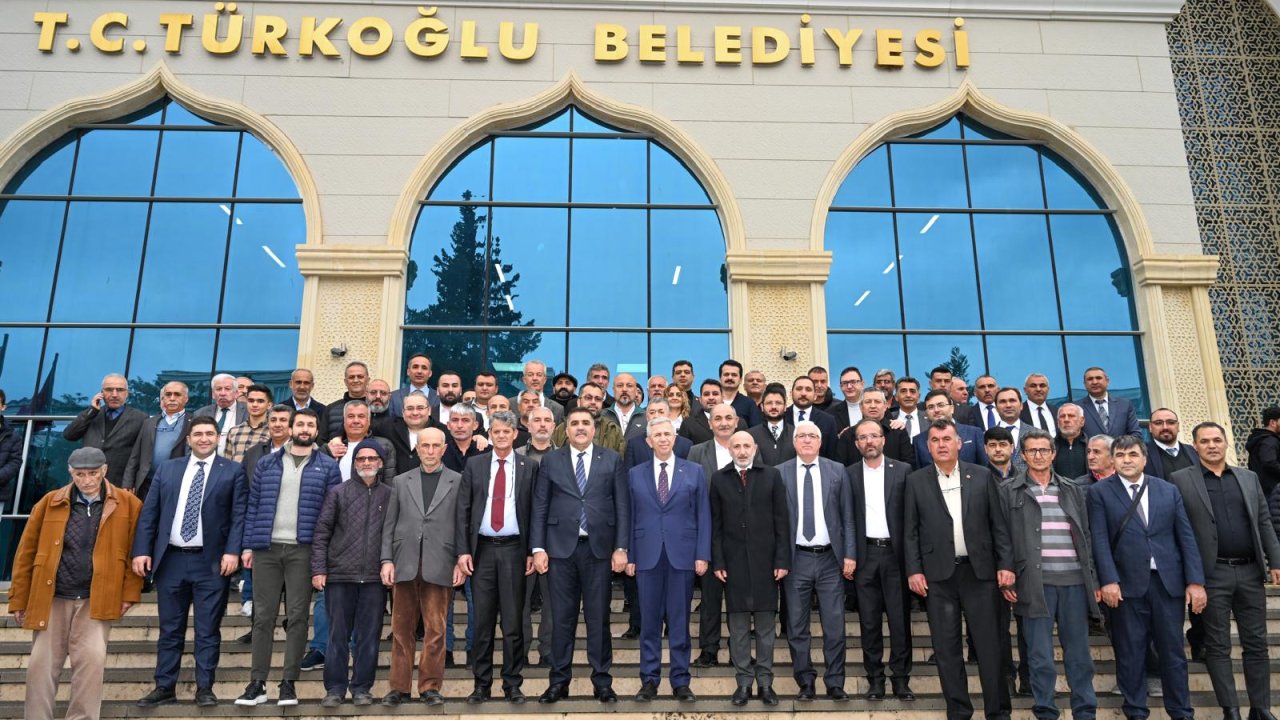 Mansur Yavaş Türkoğlu’nda Başkan Karaca’yı ziyaret etti!