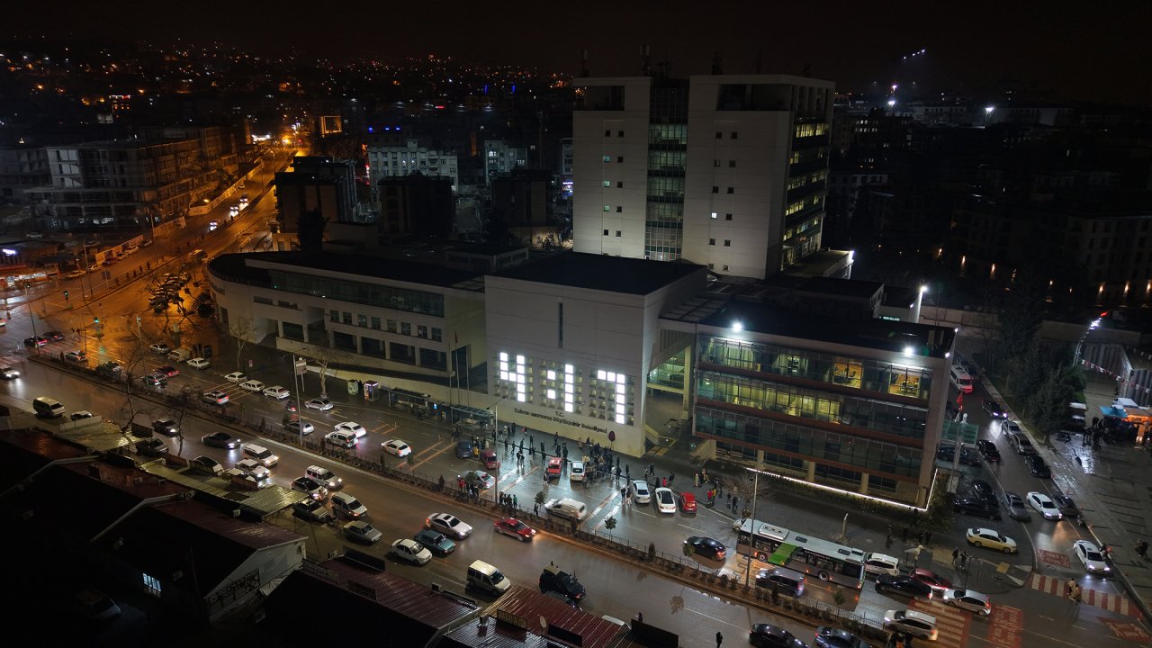 6 Şubat’ın Anısı “4:17 Anıtı” Duygu Dolu Anlar Yaşatıyor!