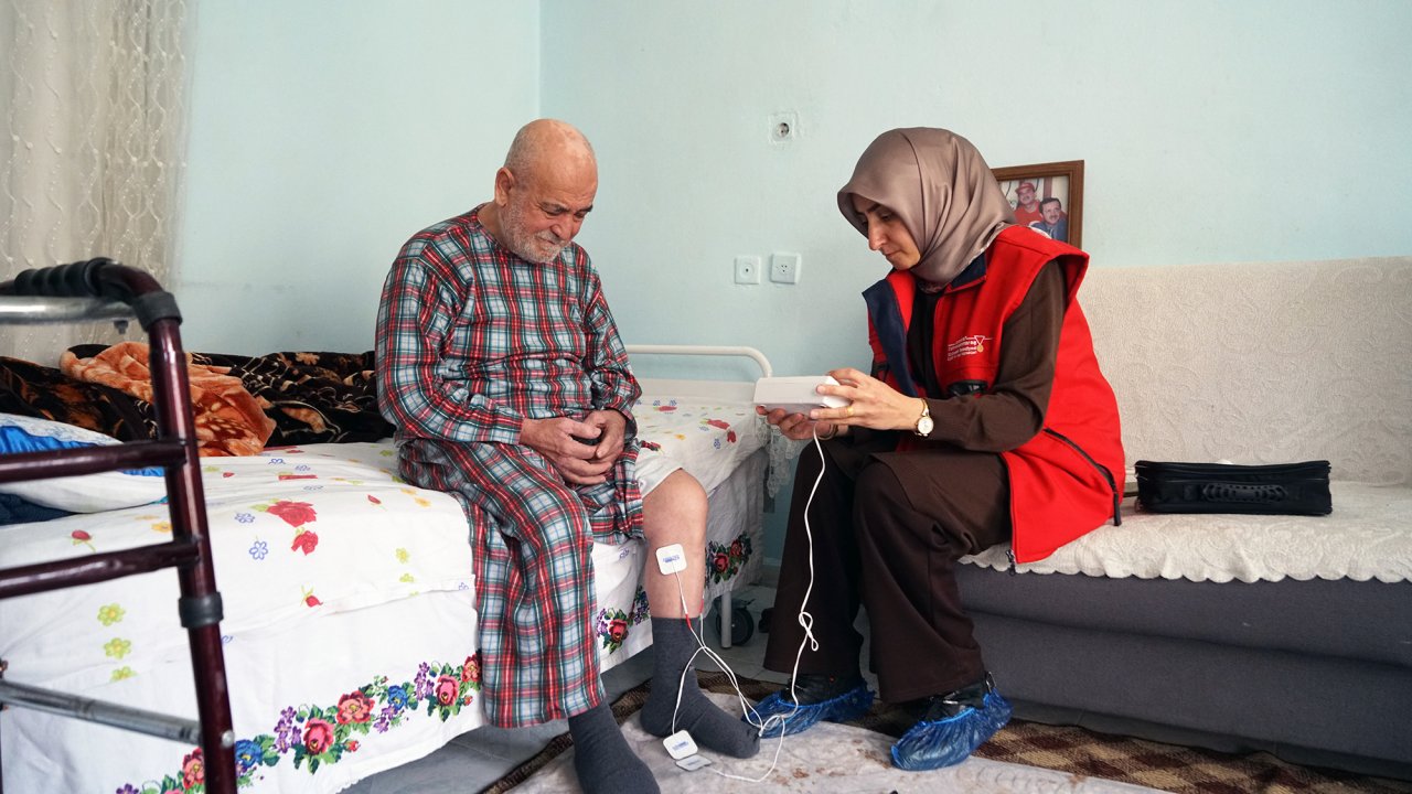 Kahramanmaraş’ta 2 Bin 400 Yaşlıya Destek