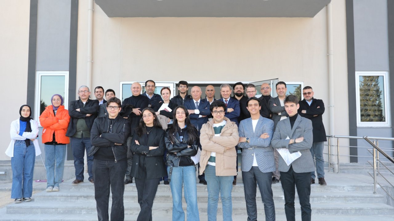 Rektör Bakan, TOBB Fen Lisesi Öğrencilerini konuk etti!